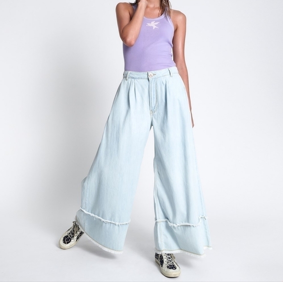 One Teaspoon Capri Blue Light Wash Maverick Wide Leg Jeans - Picture 1 of 13